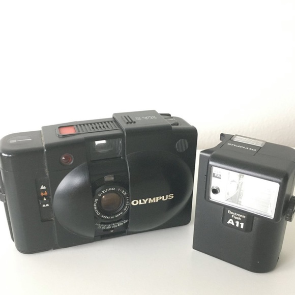 Olympus AX2 35mm film camera with A11 Flash - Picture 2 of 4
